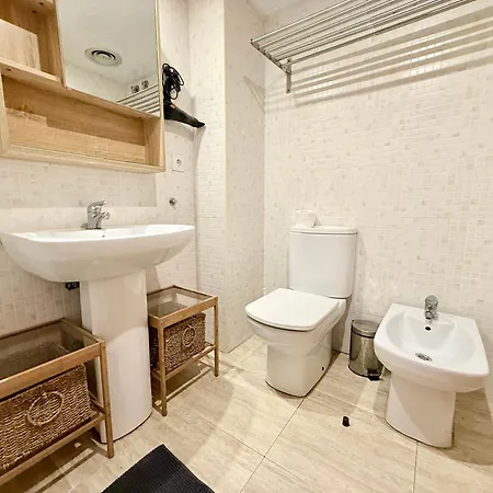 Oasis Lloret * יורט דה מאר